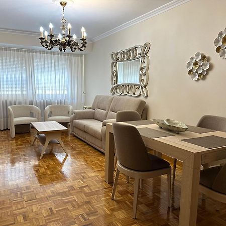 Nice Apartment Don Santiago Santiago de Compostela Bagian luar foto